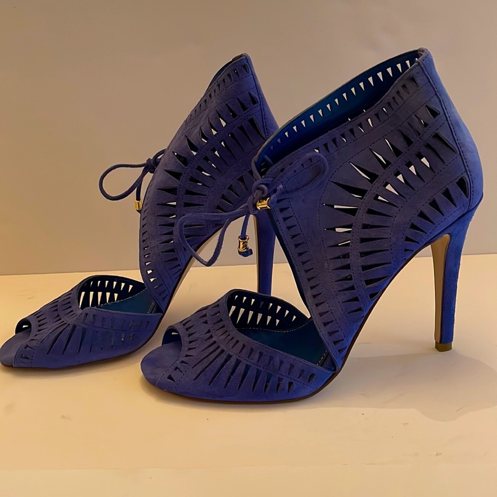 Blue open toe heels💙